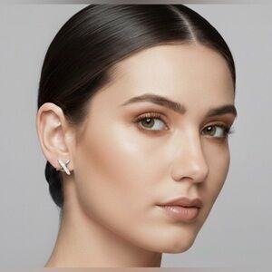 🆕 Stella & Dot - “Tilley” Studs Earrings